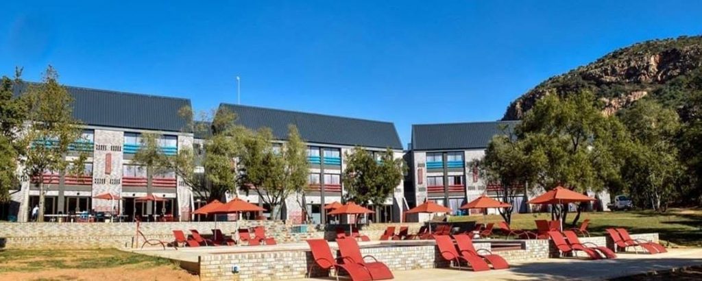 26 Degrees South Hotel 